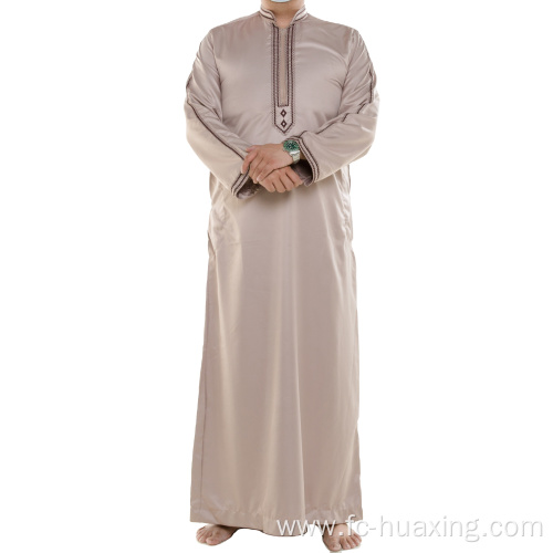 Arab robes Muslim men's pure liturgical clothes